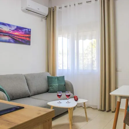 Comfortable 1178 Golem (Tirana)